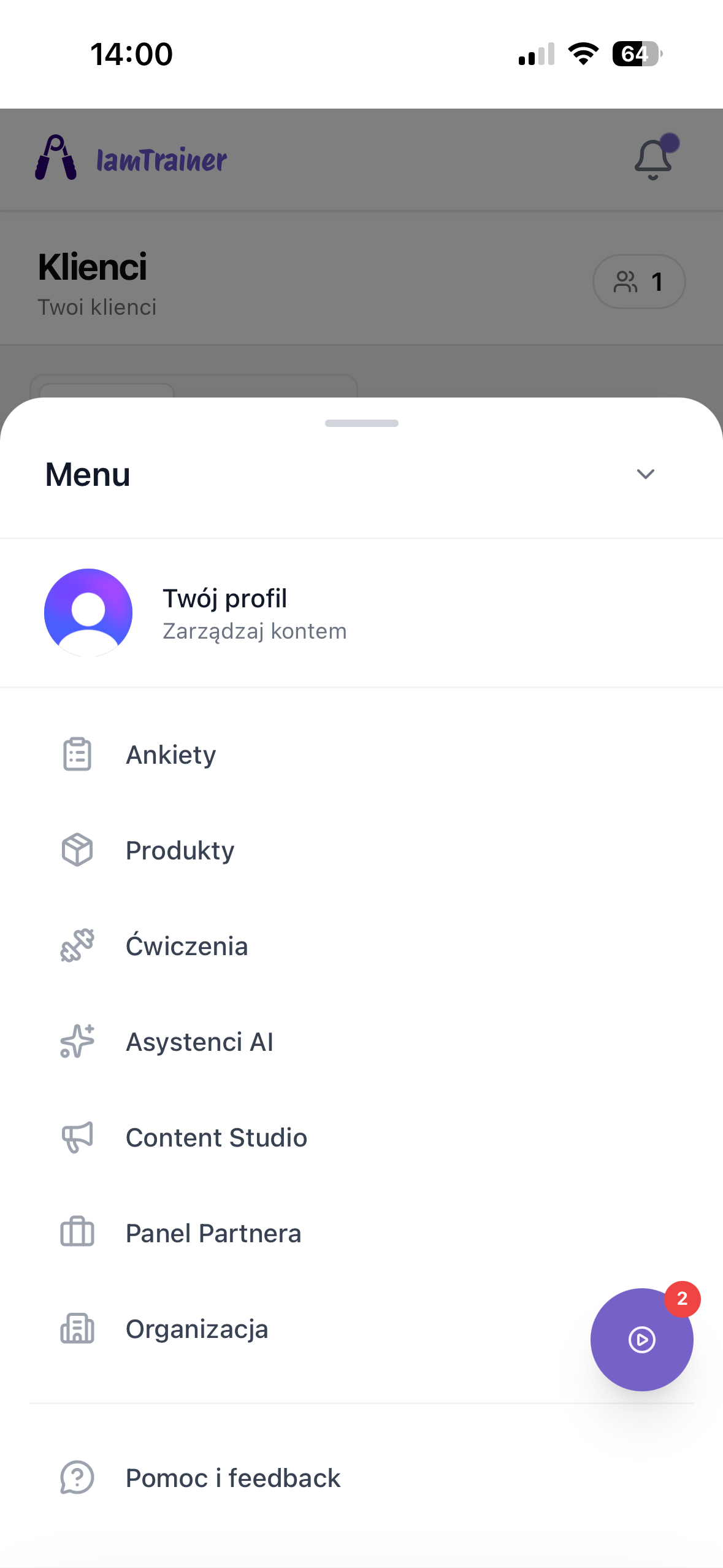 Menu modułów aplikacji IamTrainer: ankiety, produkty, ćwiczenia, asystenci AI, content studio